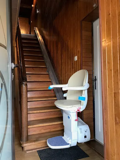 Image de PMR SARL - Monte escalier et Plateforme élévatrice