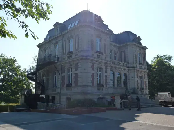 Monte Escalier Conseils Entreprise Monte escalier Beuvrages